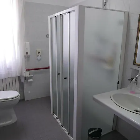 Al Focolare Di Bacco Hotel Roseto Degli Abruzzi